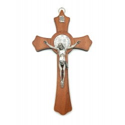 Crucifixo de São Bento em Madeira 20x11cm Crucifixo de São Bento em Madeira 20x11cm