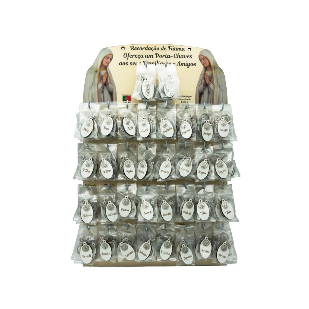 Porta Chaves de Madeira Oval C/ Medalha